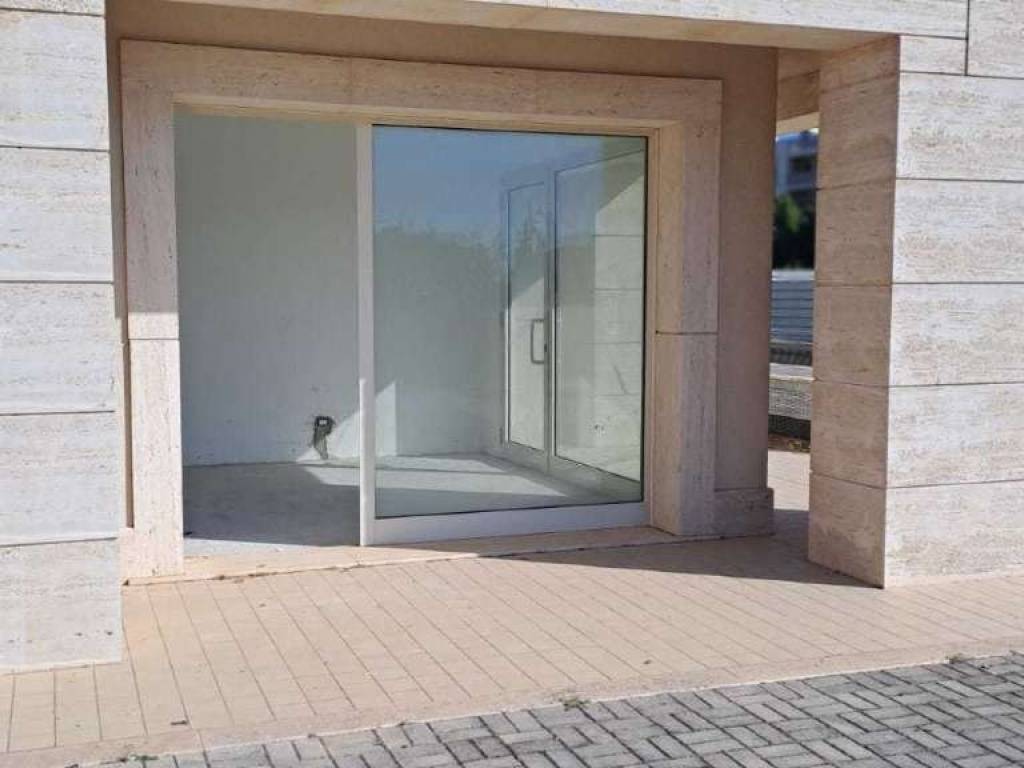 a Cisterna di latina in via Ettore Majorana - Foto 2