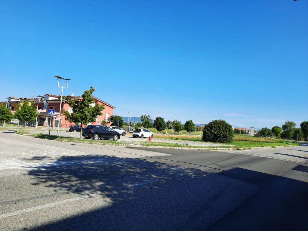 Terreno a Rovolon in Via Largo Giotto - Foto 3