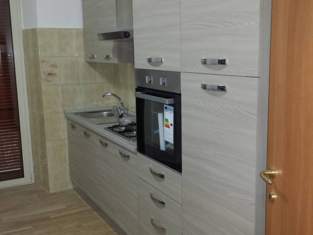 Appartamento a Frosinone in Viale America Latina, 24 - Foto 2