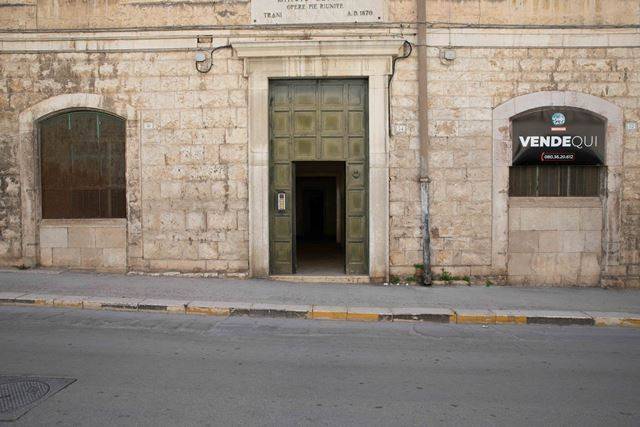 Palazzo / stabile a Trani in Via Fra' Diego Alvarez, 52 - Foto 3