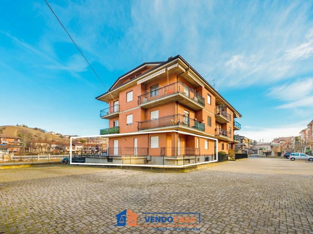 Appartamento a Dogliani in Piazza d'Armi, 5 - Foto 3