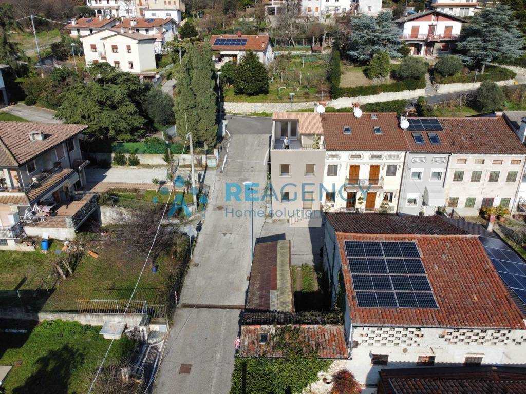 Villetta a schiera a Creazzo in Via Monte Verena - Foto 2