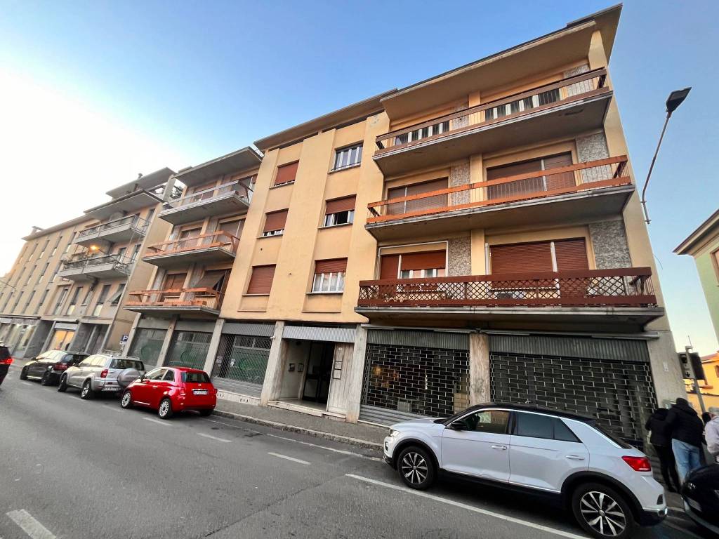 Appartamento a Cantù in Corso Unità d'Italia, 4 - Foto 3