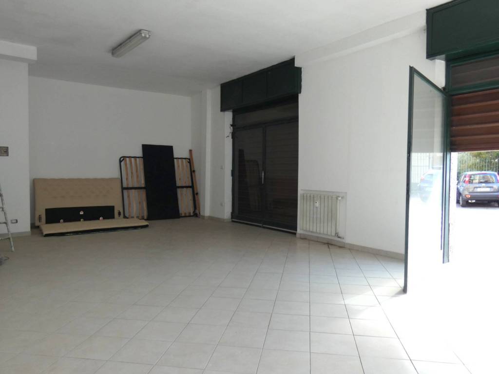 Immobile a Acqui terme in Via Alcide De Gasperi, 56 - Foto 2