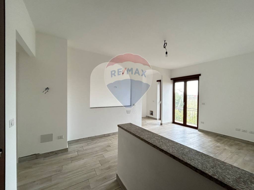 Appartamento a Aprilia in Via Spaccasassi, 23 - Foto 2