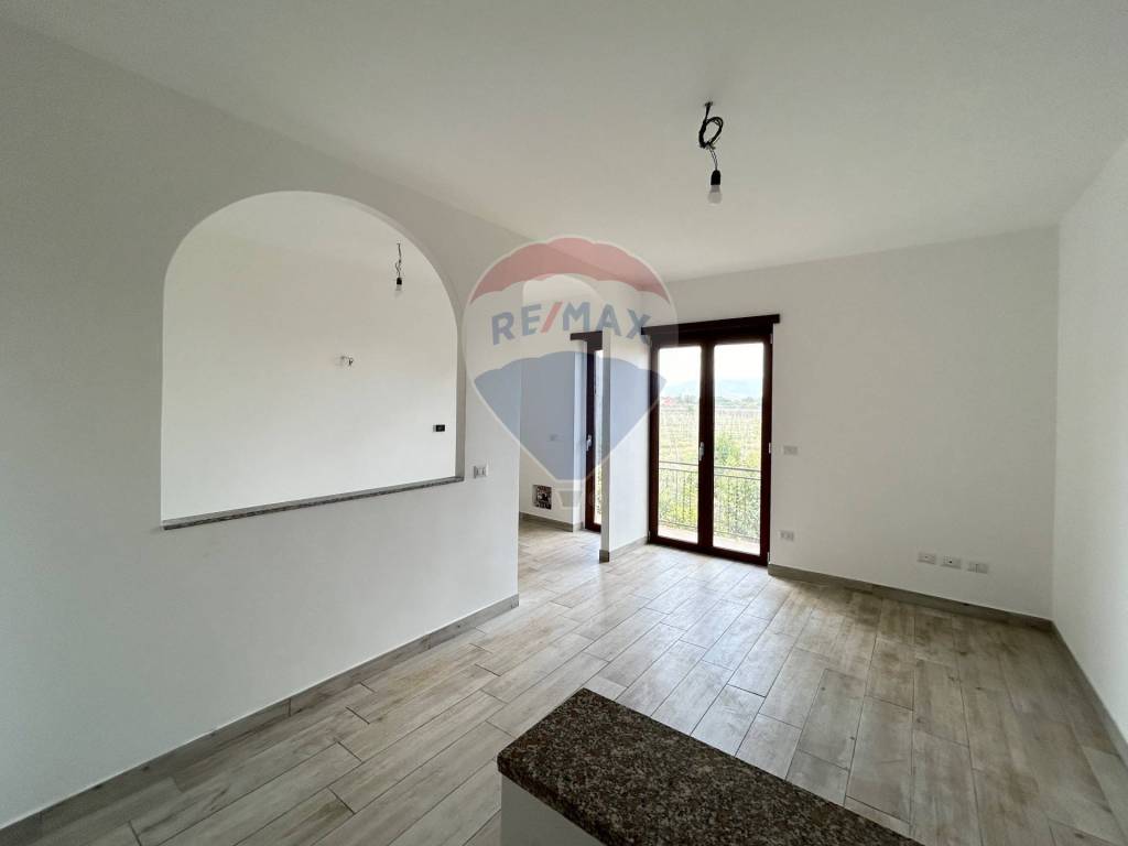 Appartamento a Aprilia in Via Spaccasassi, 23 - Foto 3