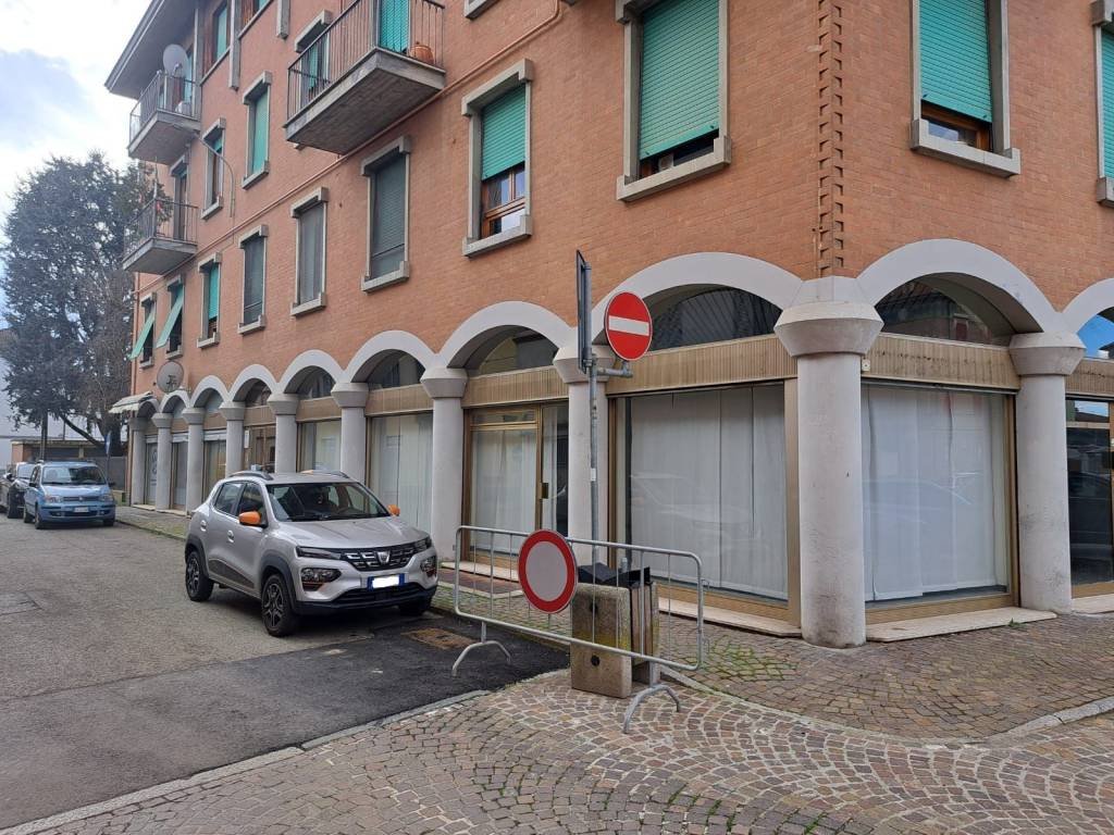 Immobile a Castellazzo bormida in Piazza Vittorio Emanuele II, 47 - Foto 4
