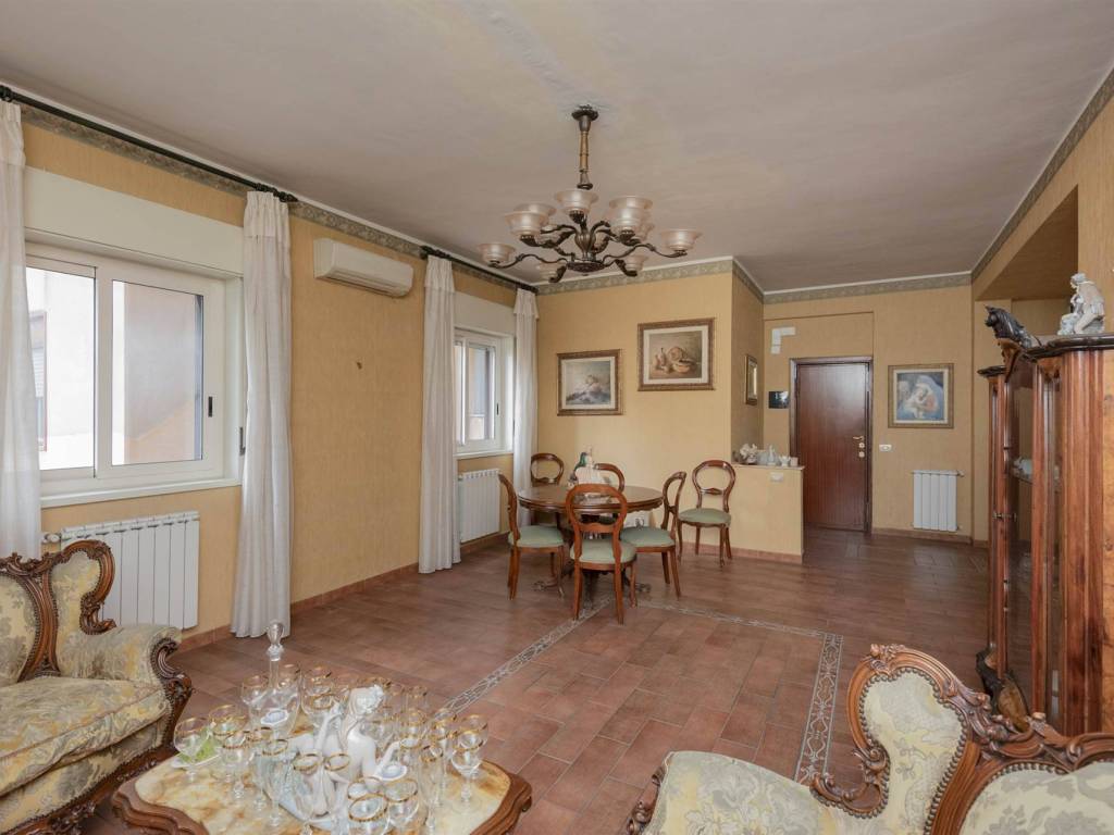 Appartamento a Gravina di catania in Via San Domenico Savio, 3 - Foto 2