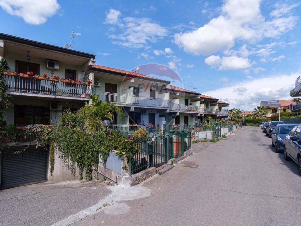 Appartamento a Giardini-naxos in via della seta - Foto 2