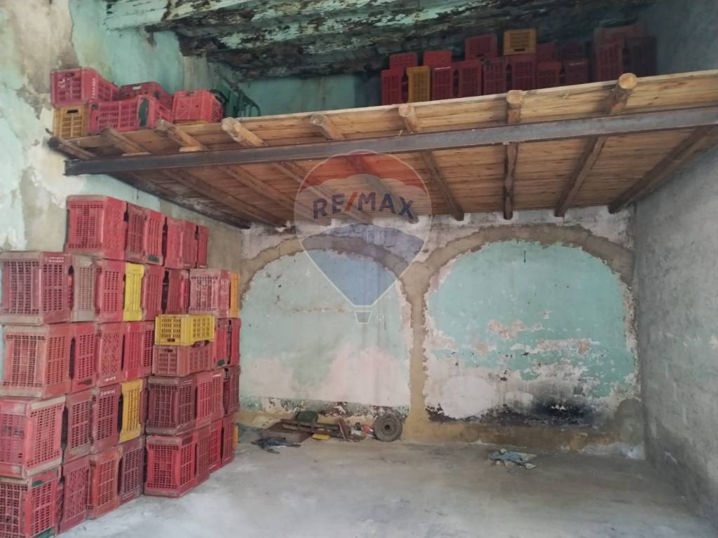 Box / garage a Grammichele in via minghetti, 64 - Foto 4