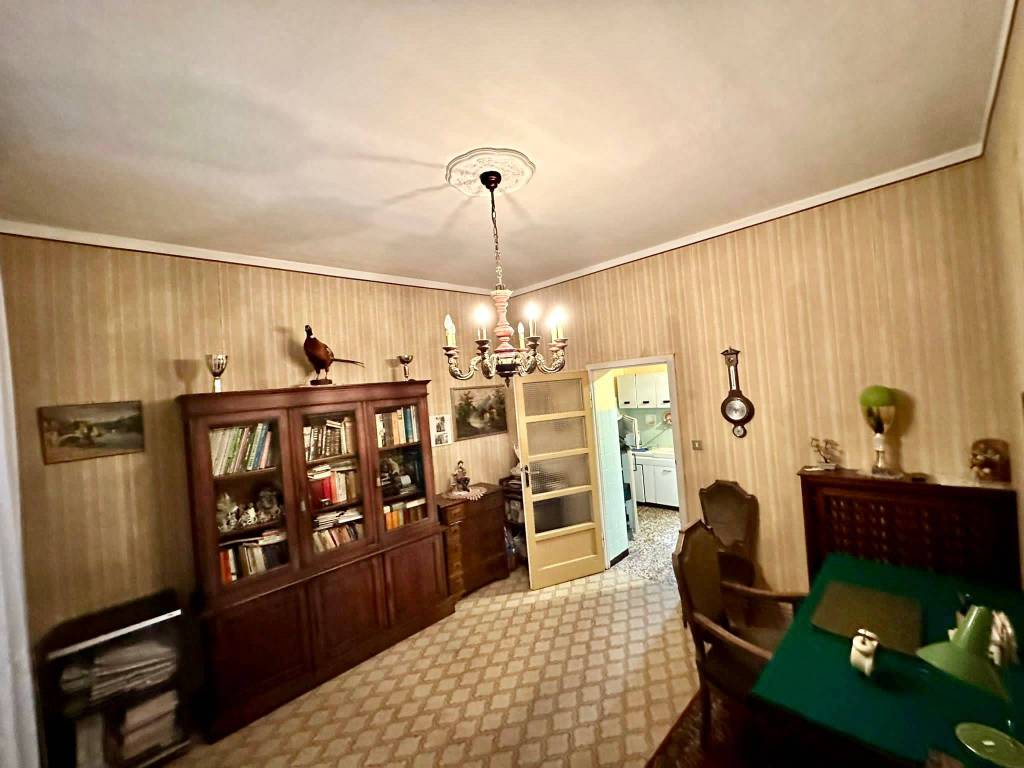 Villa a Cornale e bastida in Via Camillo Benso di Cavour - Foto 2
