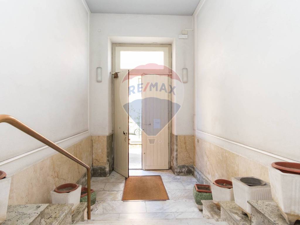 Appartamento a Catania in Via Rosso Di San Secondo, 10 - Foto 2