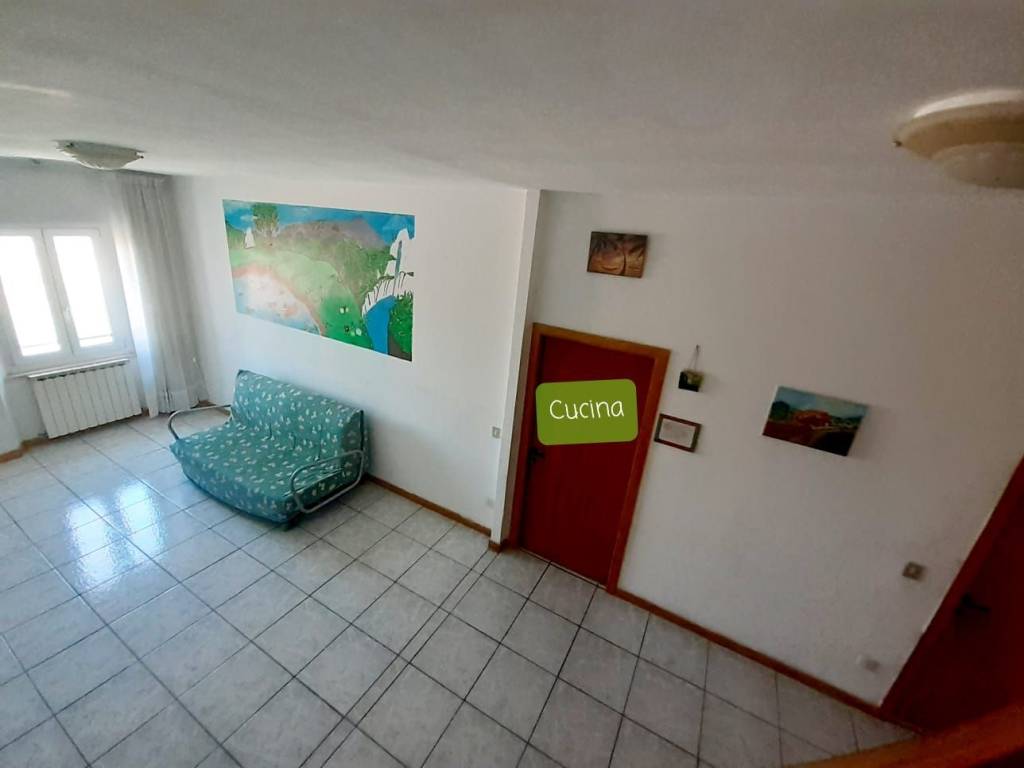 Appartamento a Corridonia in Via Trincea delle Frasche - Foto 5