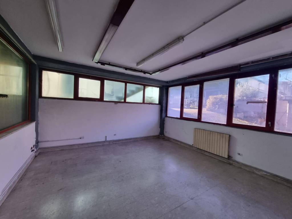 Immobile a Corridonia in Viale dell'Industria - Foto 4