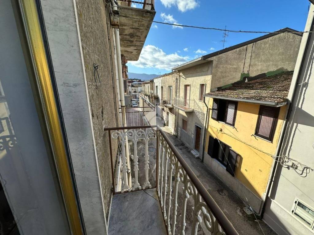 Casa indipendente a Montesarchio in Via IV Novembre, 26 - Foto 2
