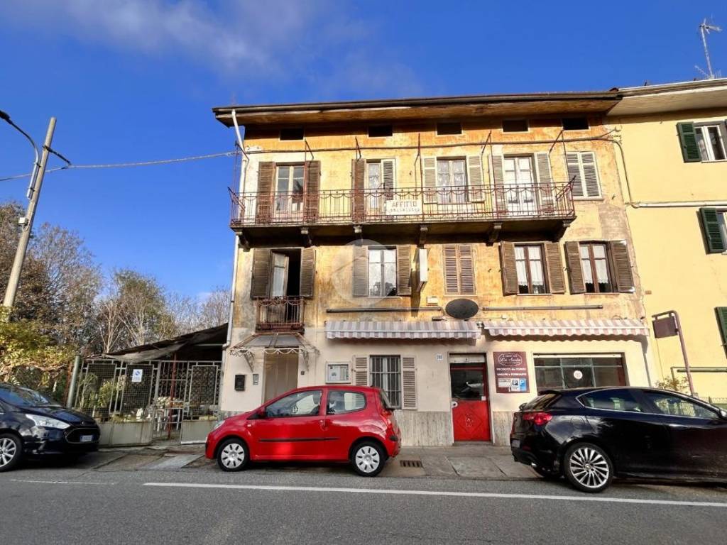 Palazzo / stabile a Biella in Via Santuario D'Oropa, 202 - Foto 2