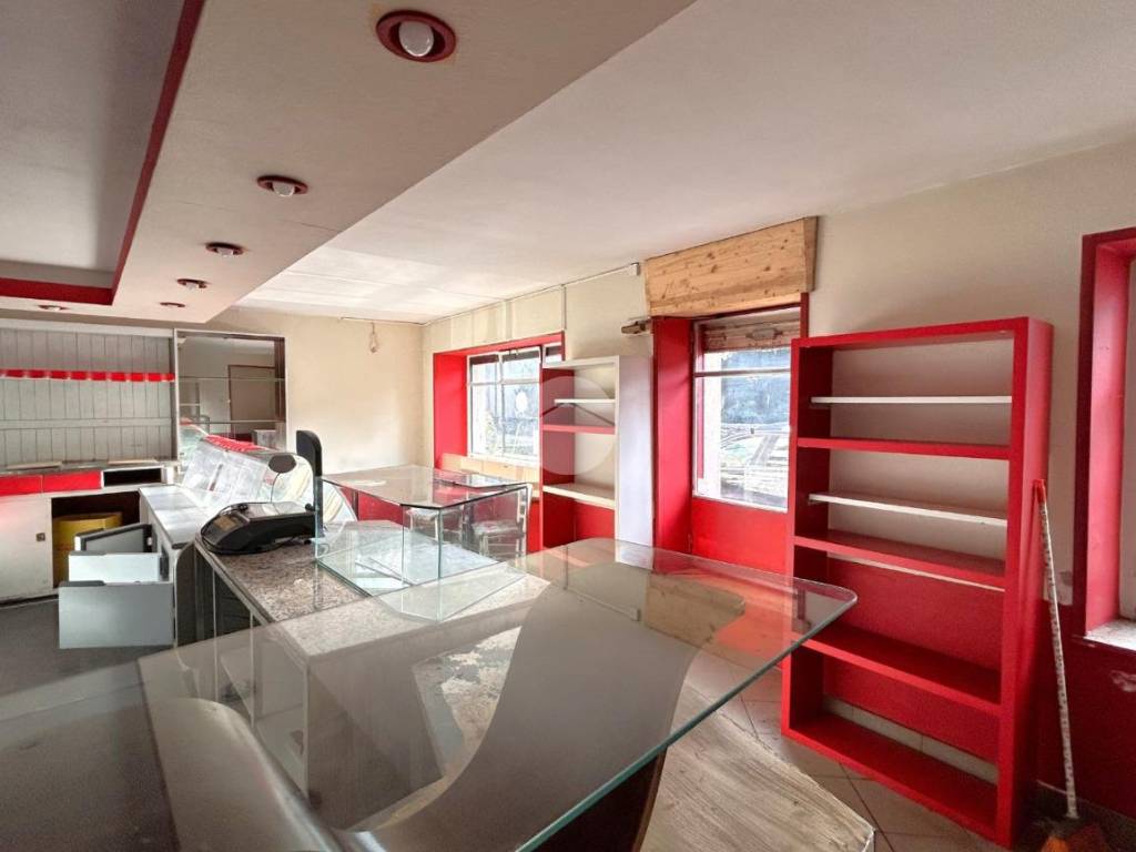 Palazzo / stabile a Biella in Via Santuario D'Oropa, 202 - Foto 5