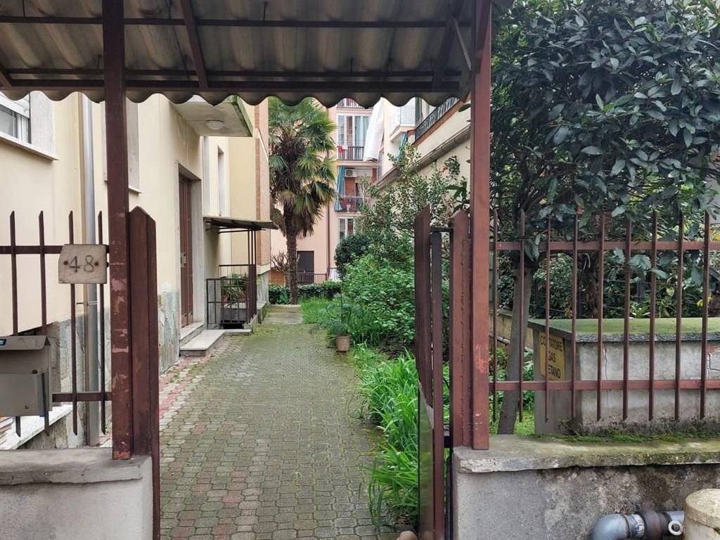 Appartamento a Asti in VIA DUCA D'AOSTA - Foto 2