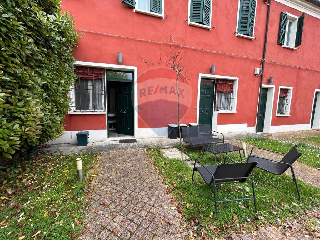 Appartamento a Ferrara in Via Darsena - Foto 2