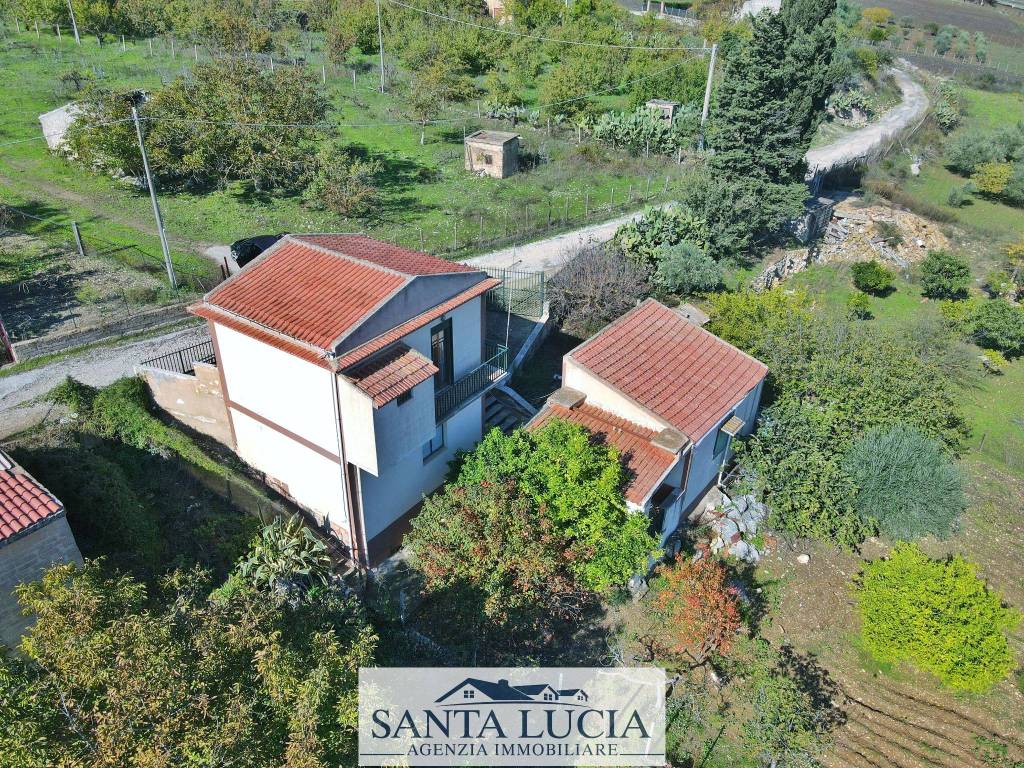 Villa a Canicattì in Strada Statale Degli Scrittori - Foto 4