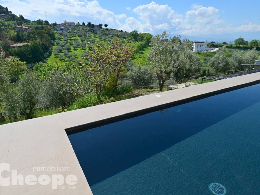 Loft / open space a Chieti - Foto 2