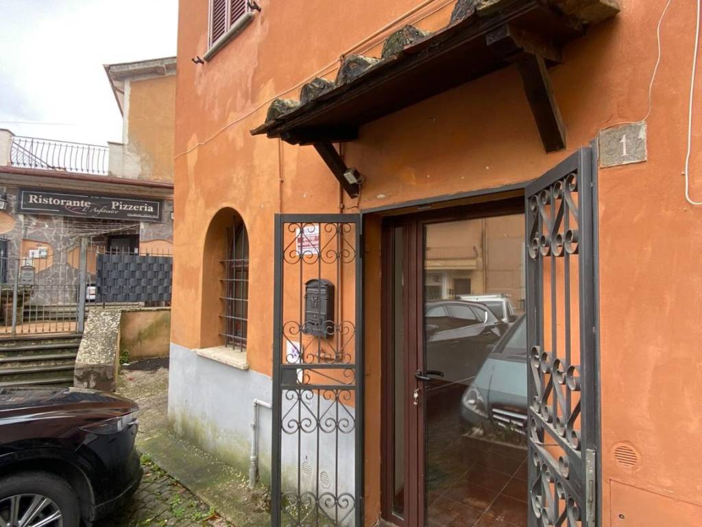 Immobile a Sutri in Via Furio Camillo, 1 - Foto 3
