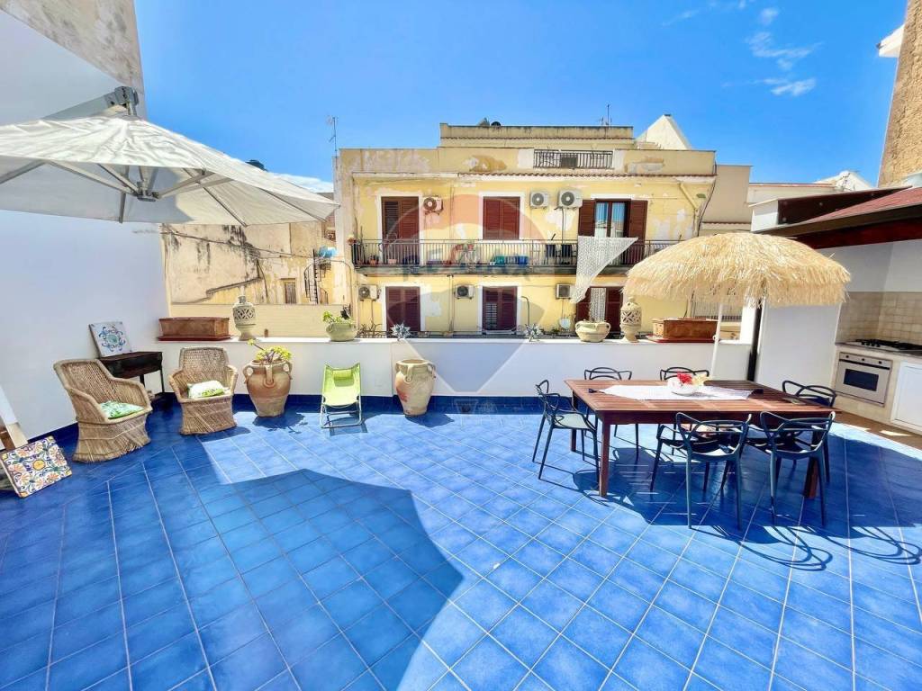 Casa indipendente a Terrasini in Via Benedetto Saputo - Foto 2