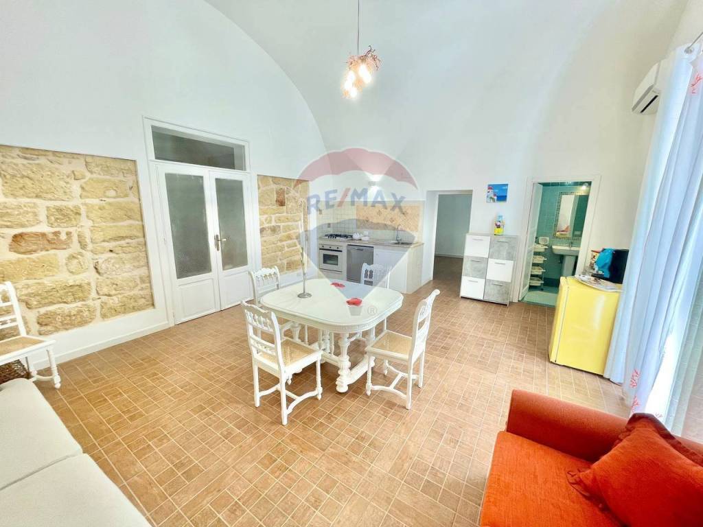Casa indipendente a Terrasini in Via Benedetto Saputo - Foto 5