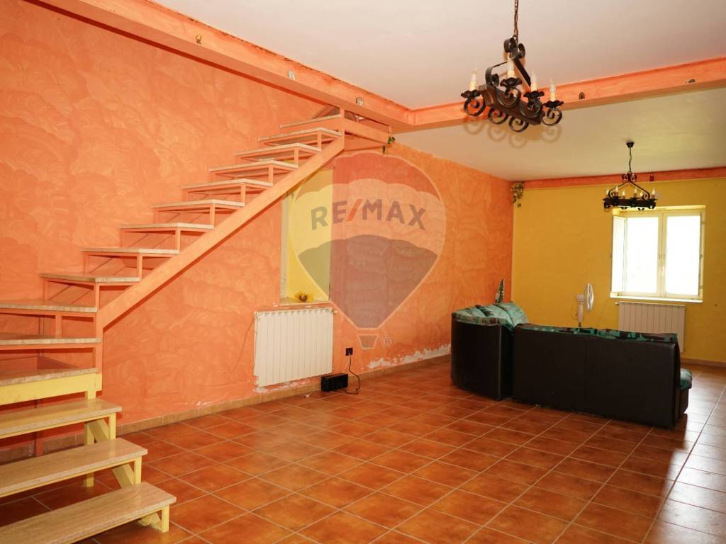 Villa a Caltanissetta in Via dei vulcanelli - Foto 3