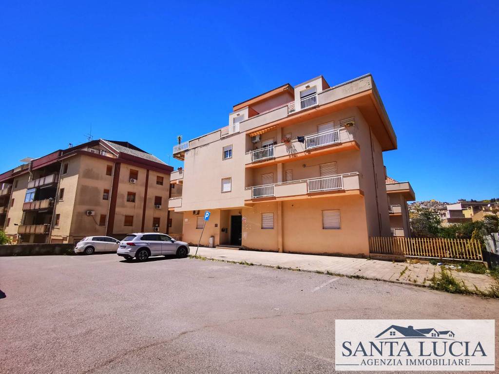 Appartamento a Canicattì in Via Pablo Picasso - Foto 2