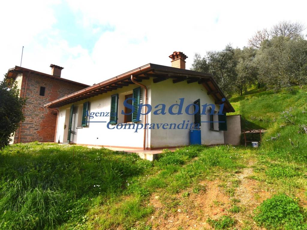 Villa a Massa e cozzile in Via Provinciale Colligiana - Foto 3
