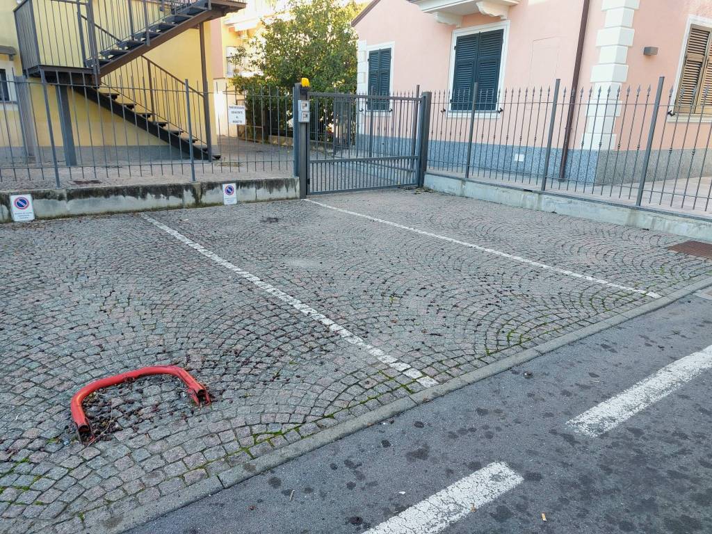 Box / garage a San bartolomeo al mare in Via Corsica - Foto 2