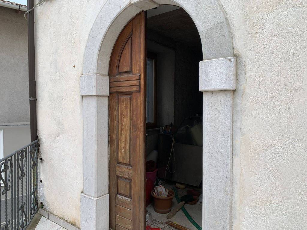 Casa indipendente a Carovilli in Largo del Carmelo - Foto 2