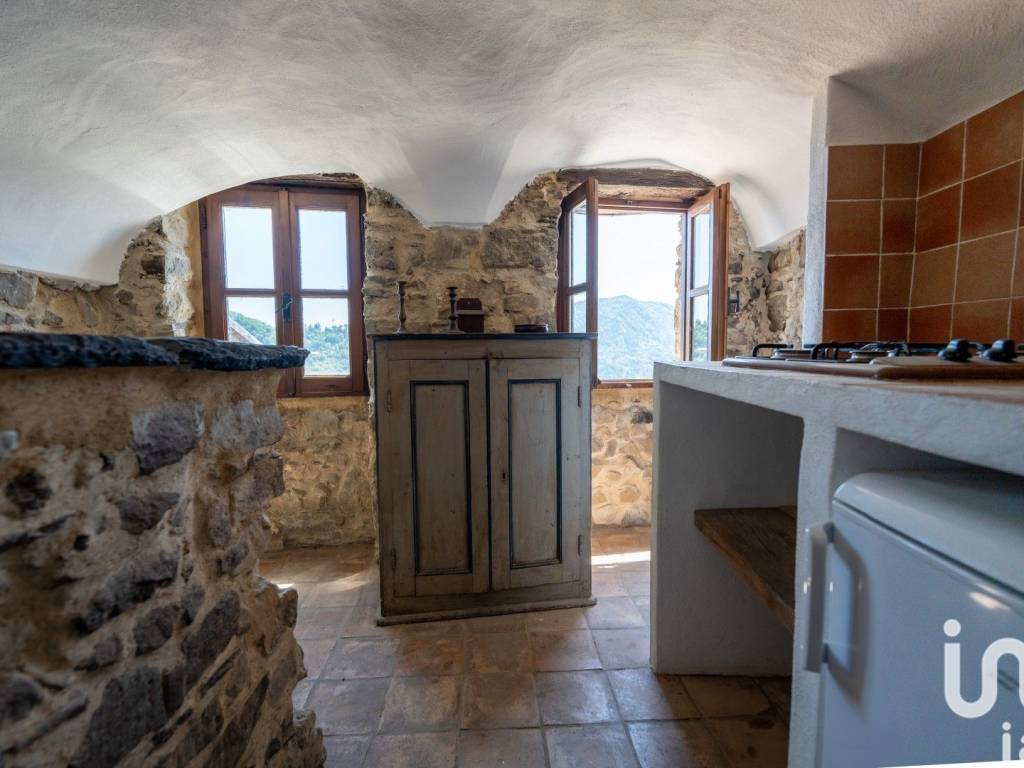 Villa a Bajardo in Via A. Podestà, 2 - Foto 2