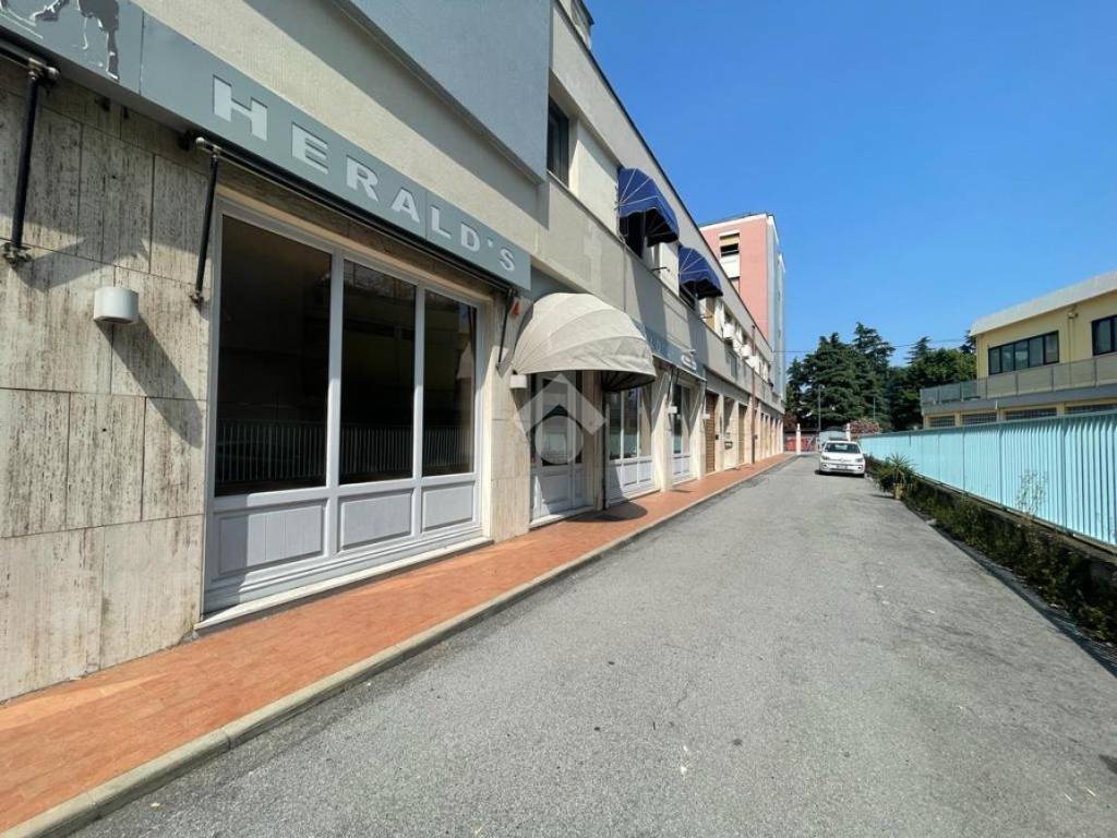 Appartamento a Albisola superiore in Corso Giuseppe Mazzini, 9 - Foto 4