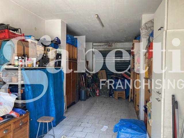 Box / garage a Battipaglia in viale della Libertà, 0 - Foto 3