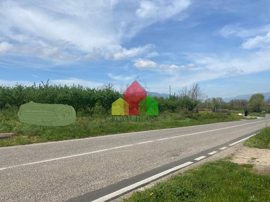 Terreno a Caserta in Via Eugenio Montale - Foto 5