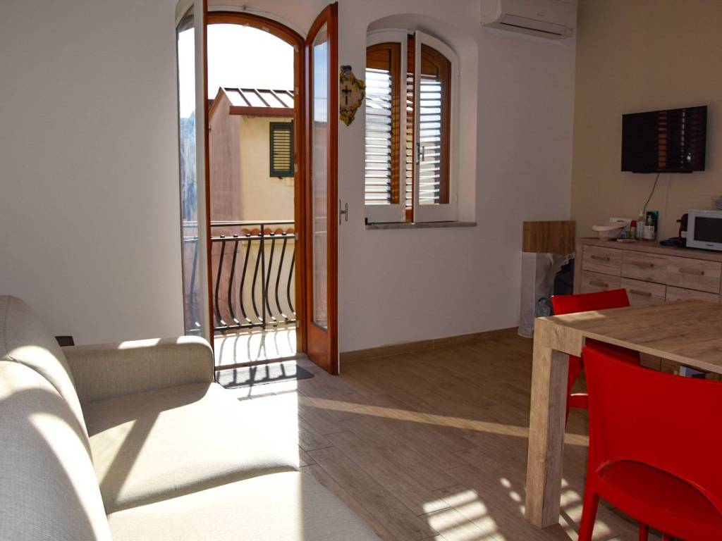 Appartamento a Giardini-naxos in Via delle Rimembranze, 51 - Foto 2