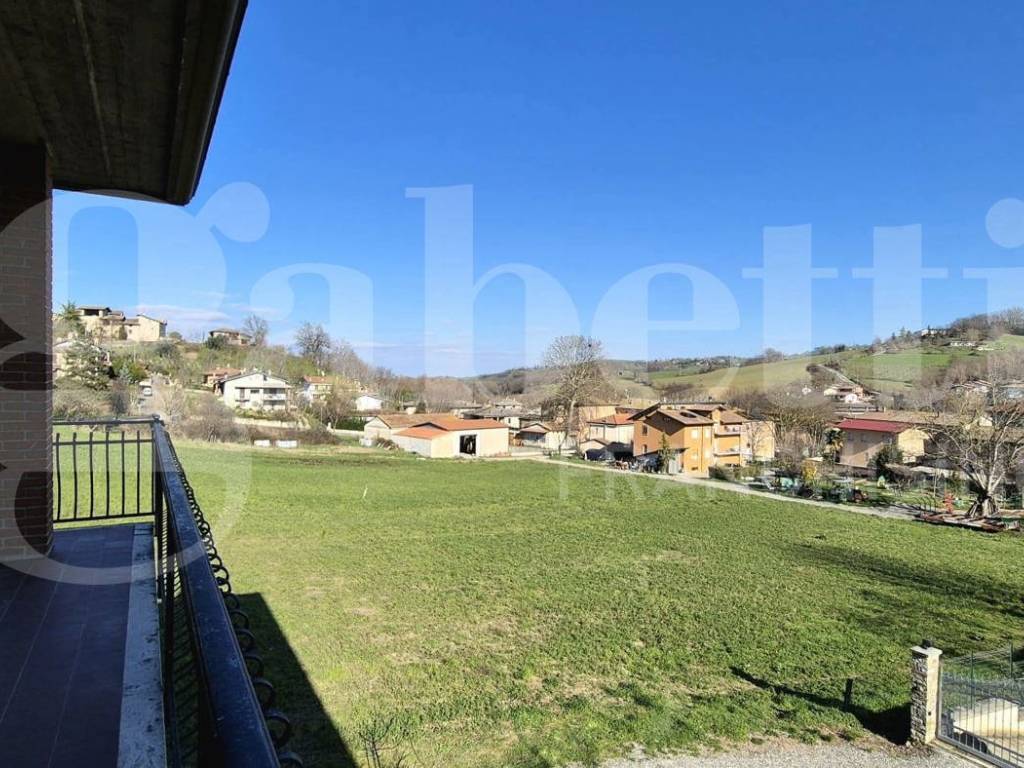 Appartamento a Piozzano in Via Campo Chiesa, 9 - Foto 2