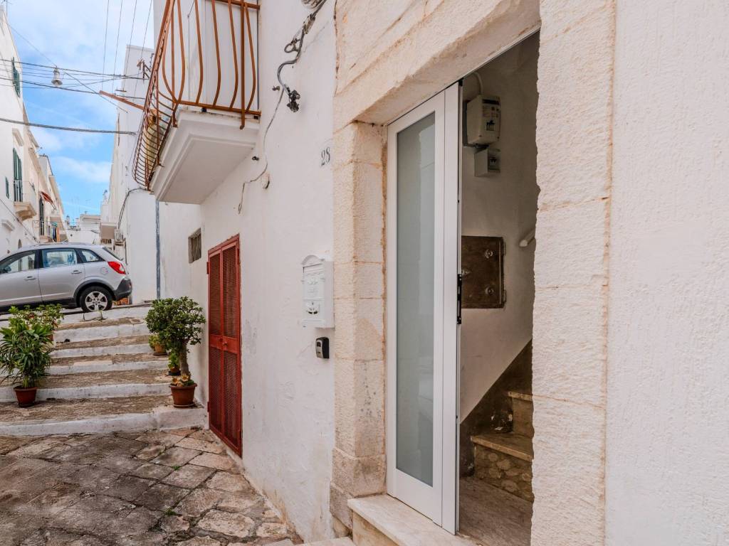 Casa indipendente a Ostuni in Via Ugo Foscolo, 28 - Foto 3