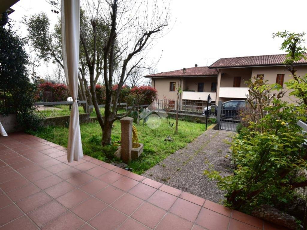 Villetta a schiera a Castiglione delle stiviere in Via Bernardo Ordanino, 46 - Foto 2