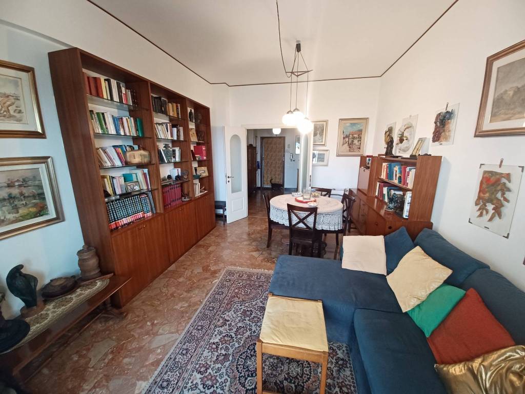 Appartamento a Genova in Via Diano Marina - Foto 2