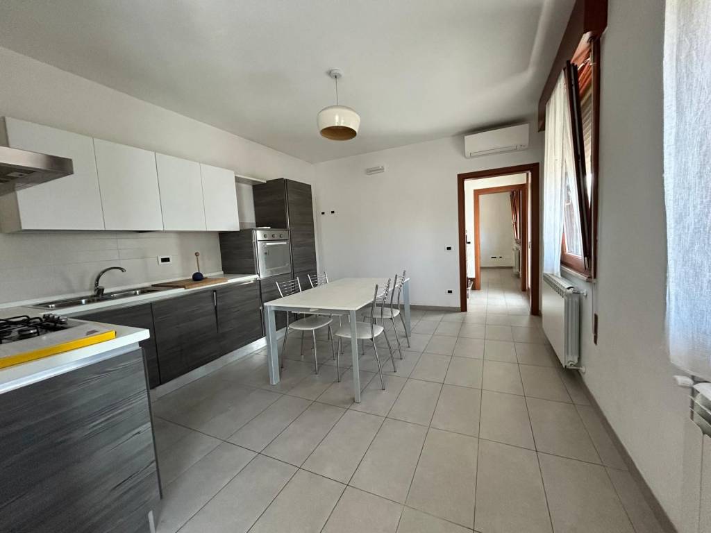 Casa indipendente a Rovigo in Via Vincenzo Chiarugi, 140 - Foto 5