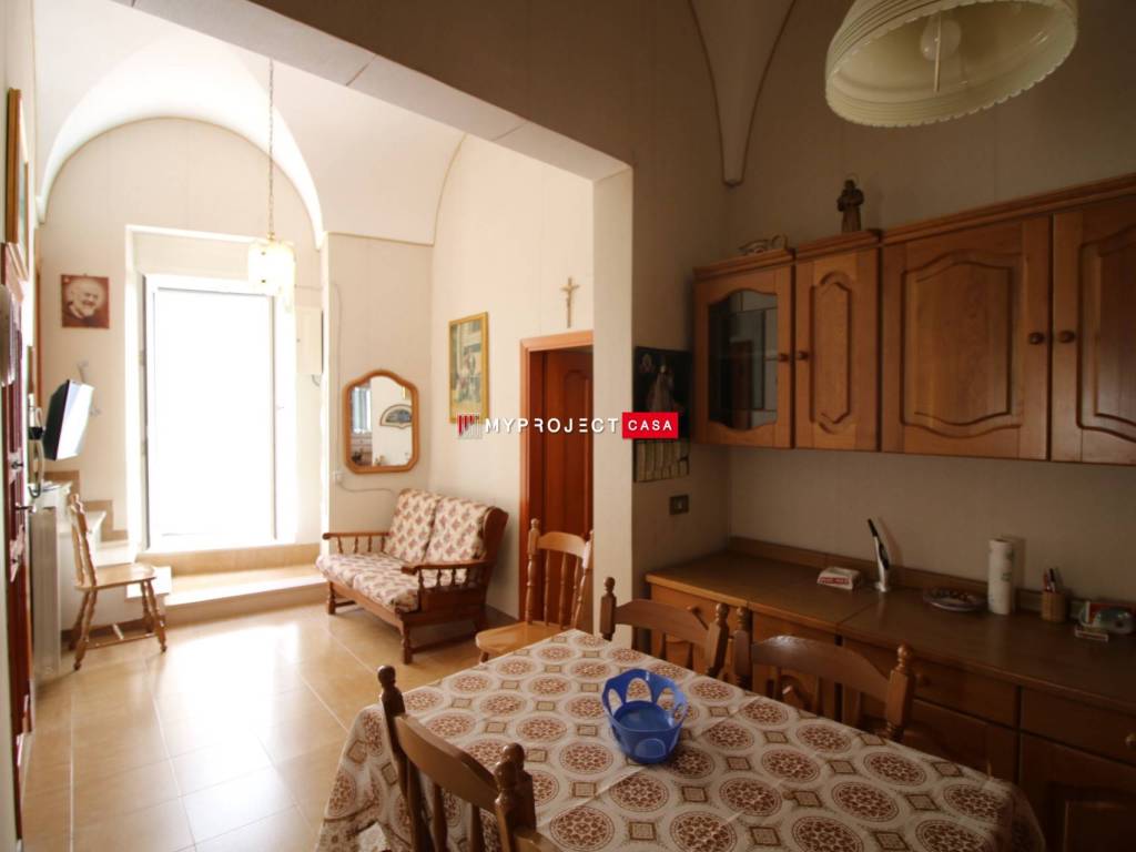 Appartamento a Martina franca in Via Alessandro Manzoni, 42 - Foto 2