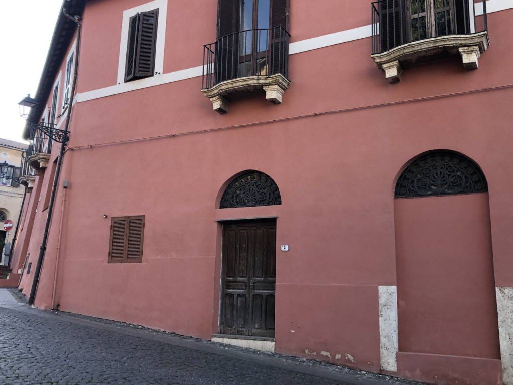 Immobile a Montalto di castro in Piazza Felice Guglielmi, 2 - Foto 3