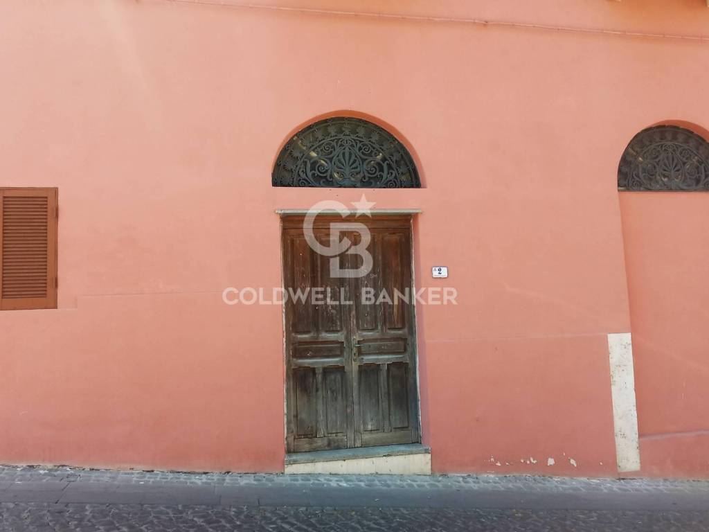 Immobile a Montalto di castro in Piazza Felice Guglielmi, 2 - Foto 4