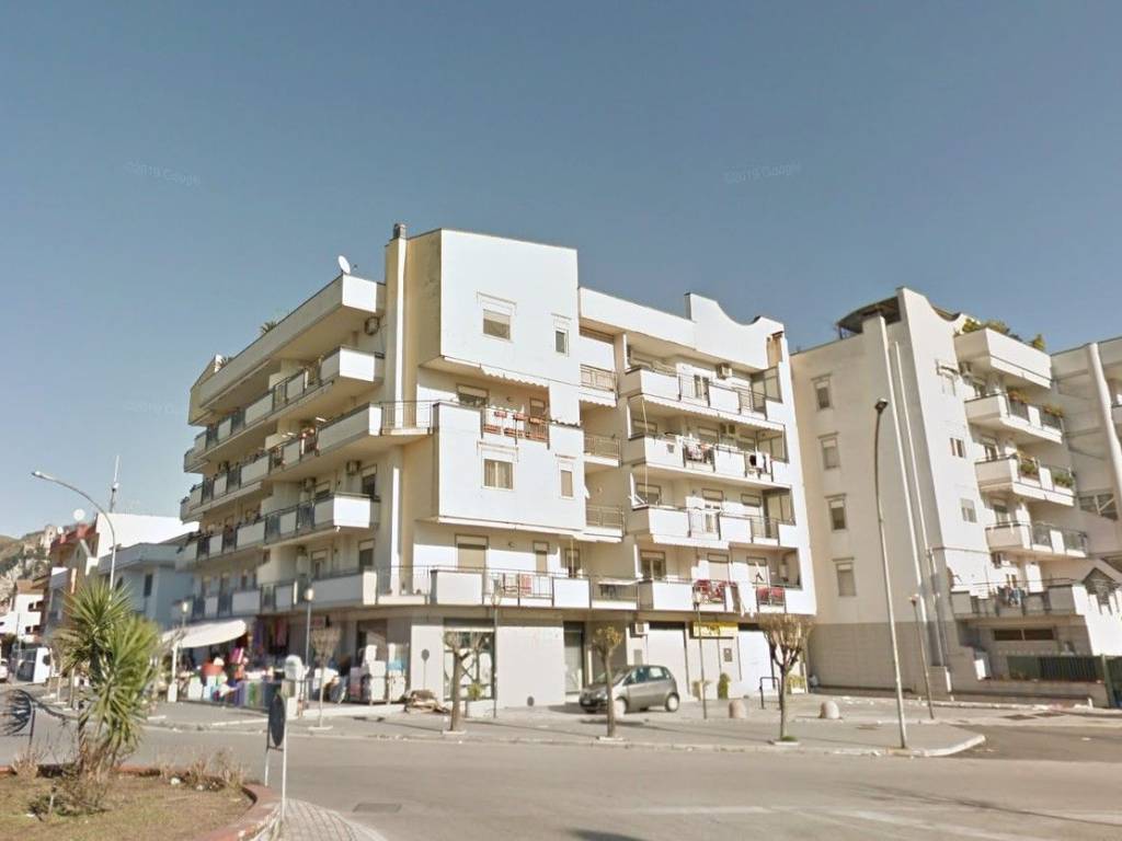 Appartamento a Maddaloni in Via Napoli, 105 - Foto 3