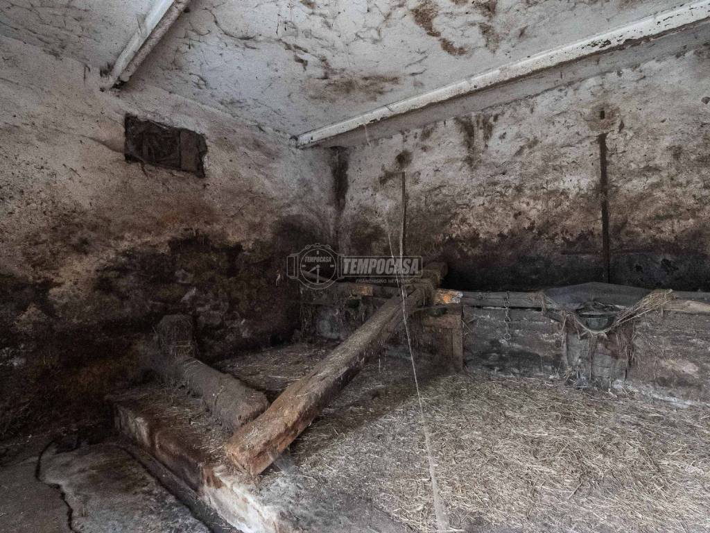 Rustico / casale a Molteno in Via Alcide De Gasperi - Foto 4