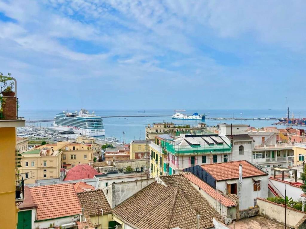 Appartamento a Salerno in Via Madonna del Monte, 7 - Foto 4