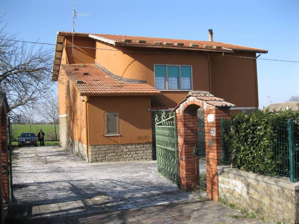 Rustico / casale a Pitigliano in Strada Regionale Maremmana, 622 - Foto 4